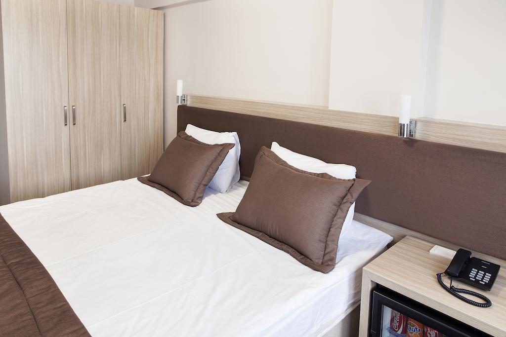 Hotel Emge Istanbul Bilik gambar